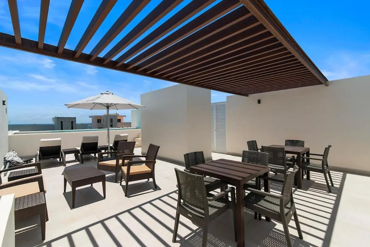 Akumal Escape Beach Access 7 Pools With Ocean View Beach Club Apartment